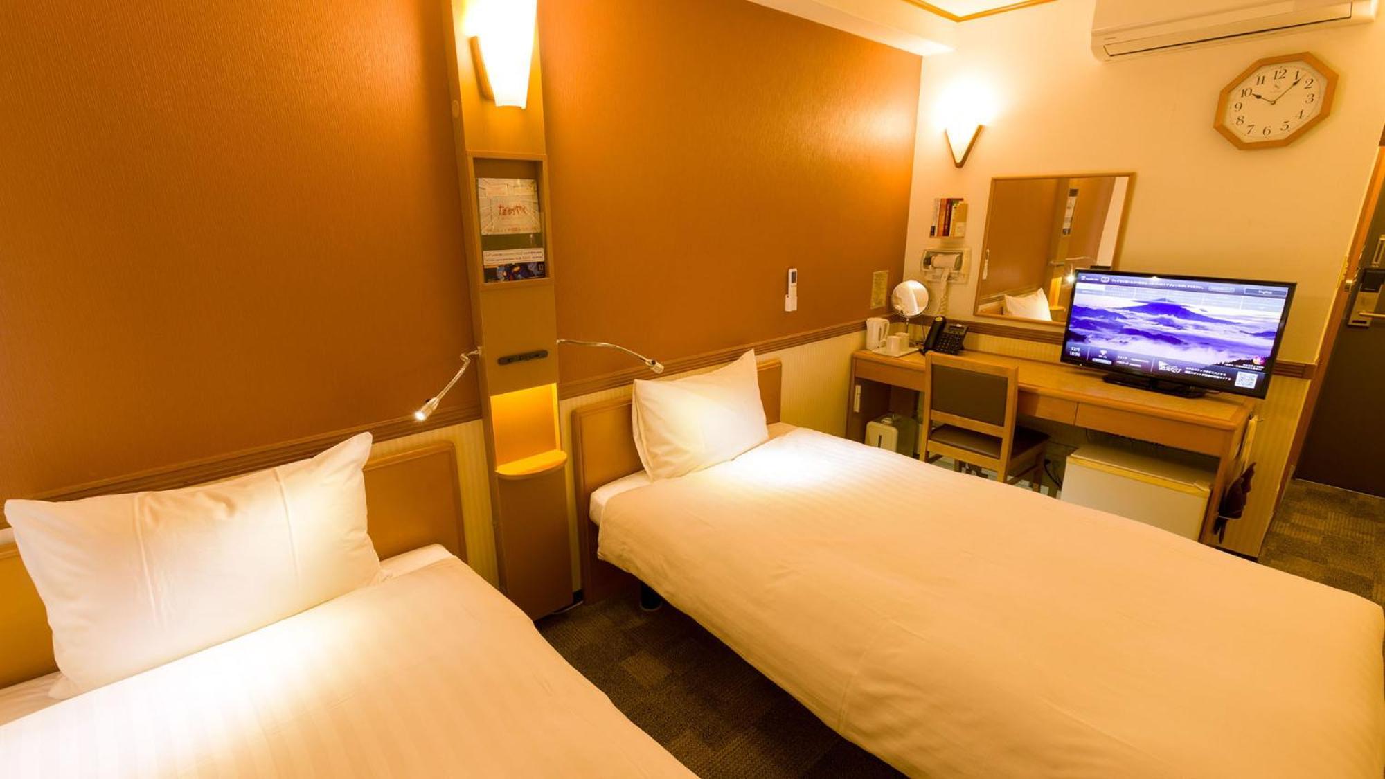 Toyoko Inn Yokohama Sakuragicho Phòng bức ảnh