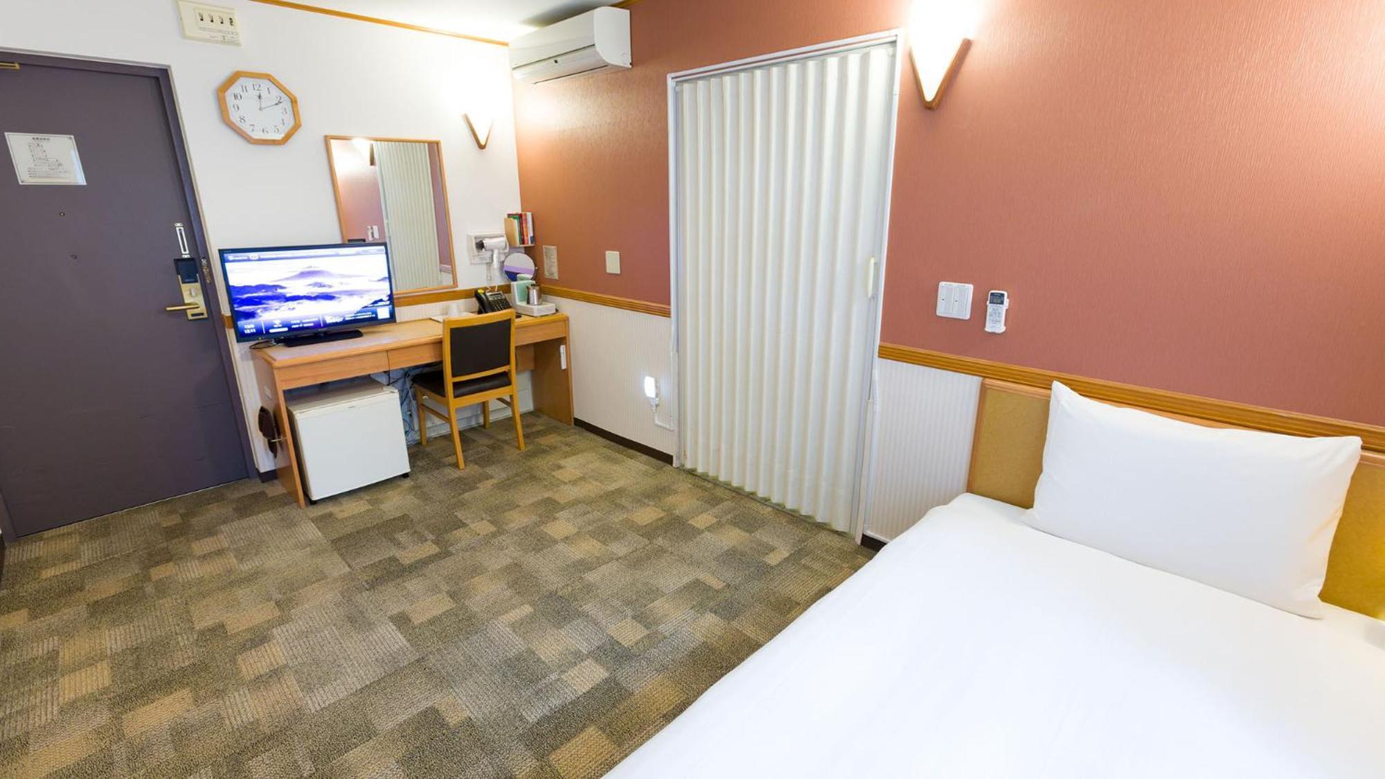 Toyoko Inn Yokohama Sakuragicho Phòng bức ảnh