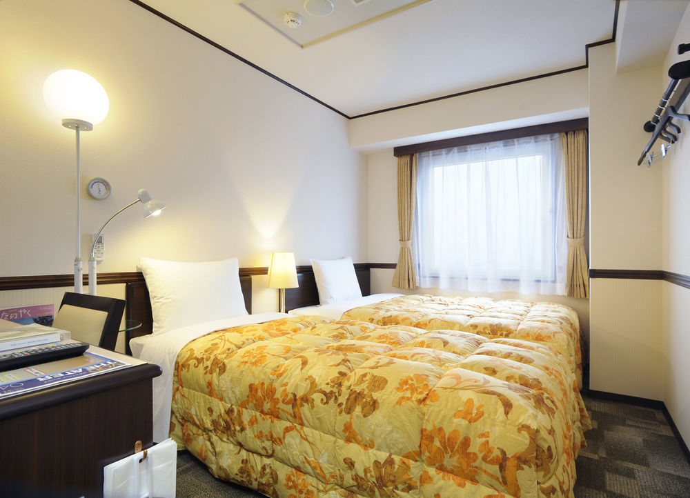 Toyoko Inn Yokohama Sakuragicho Ngoại thất bức ảnh
