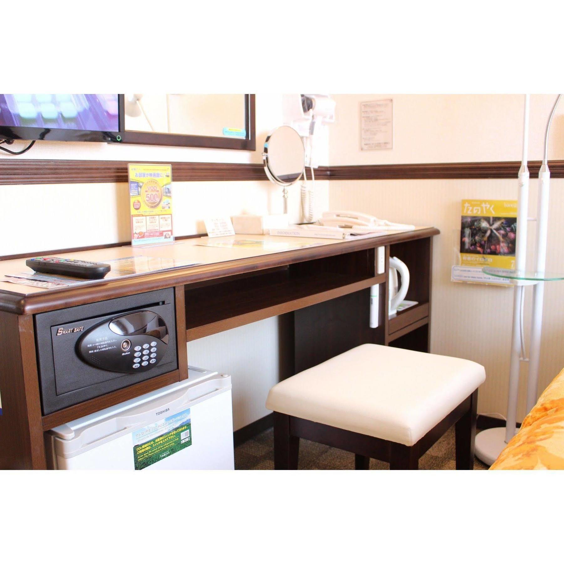 Toyoko Inn Yokohama Sakuragicho Ngoại thất bức ảnh