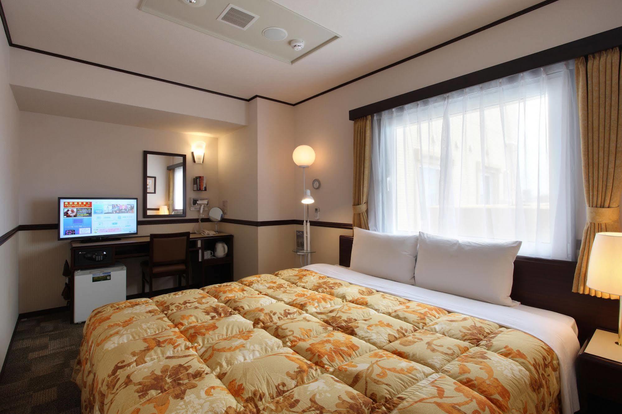 Toyoko Inn Yokohama Sakuragicho Ngoại thất bức ảnh
